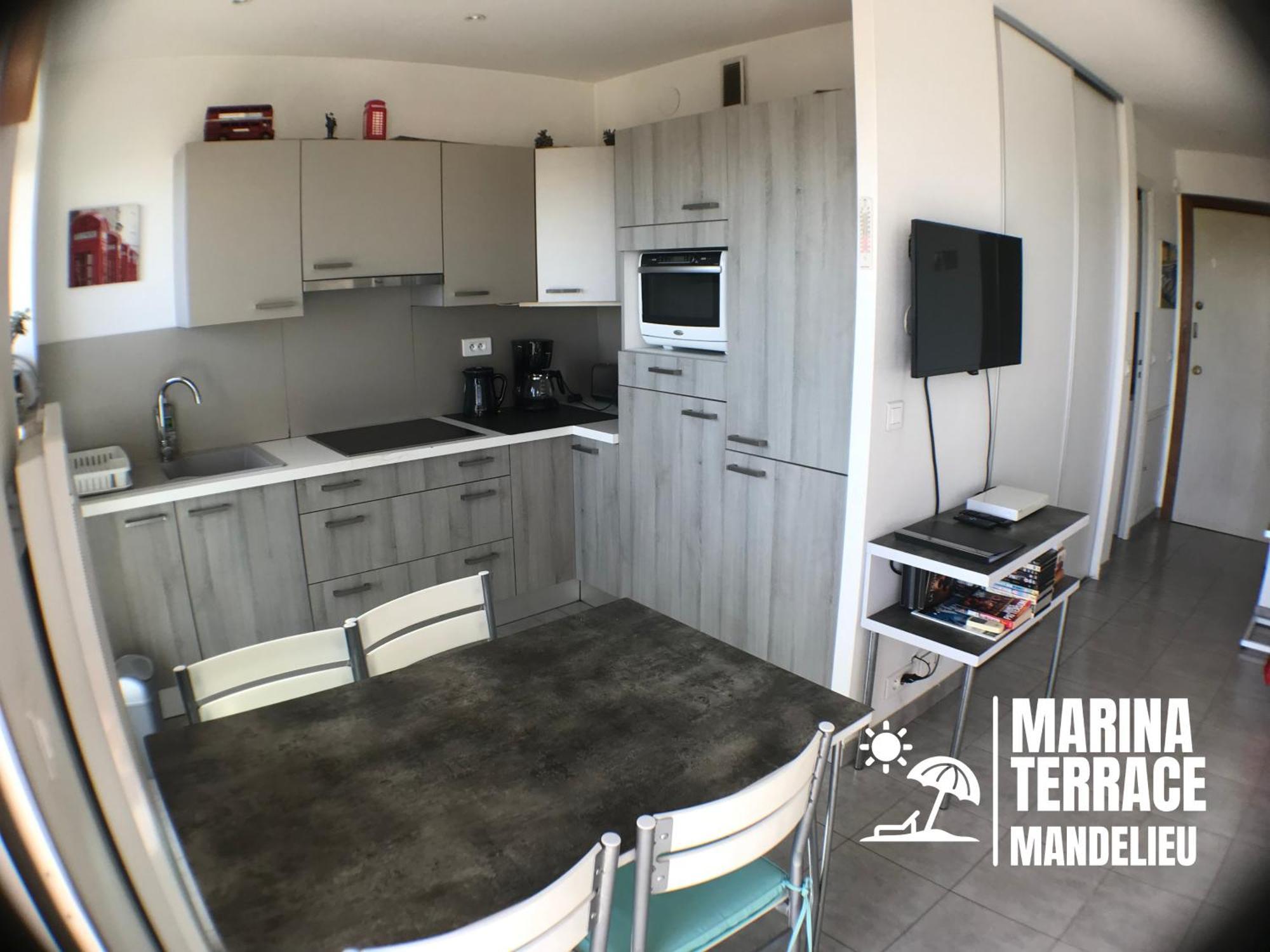 Appartamento Marina Terrace Mandelieu Esterno foto